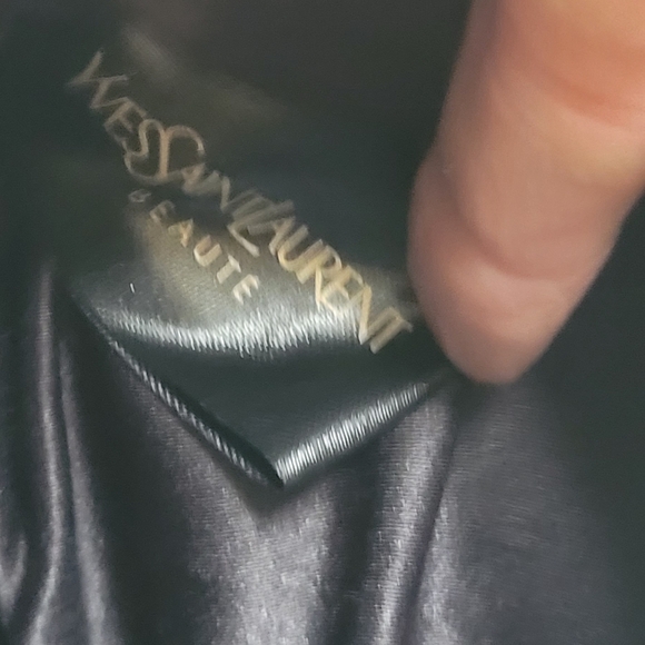 Ysl beauty cosmetic pouch to Convertible Bum/ Crossbody/Shoulder bag - Picture 7 of 16